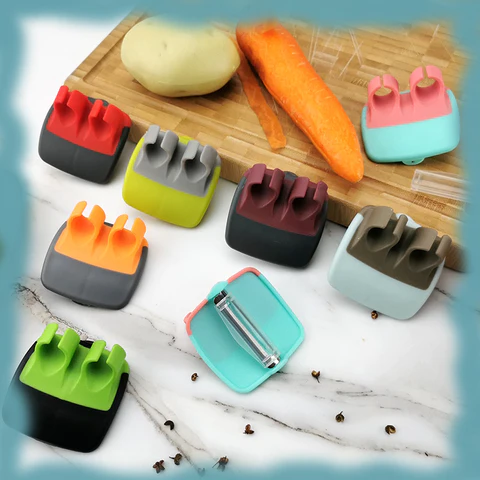 HAND VEGETABLE PEELER – Ręczna obieraczka do warzyw 2 + 1 ZA DARMO slider